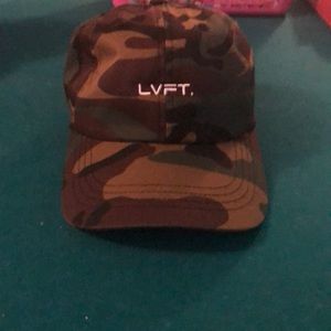 Live fit camo hat